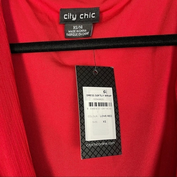 CITY CHIC SOFTLY WRAP LOVE RED BATWING SLEEVE FAUX WRAP HOLIDAY COCKTAIL DRESS - Picture 13 of 16